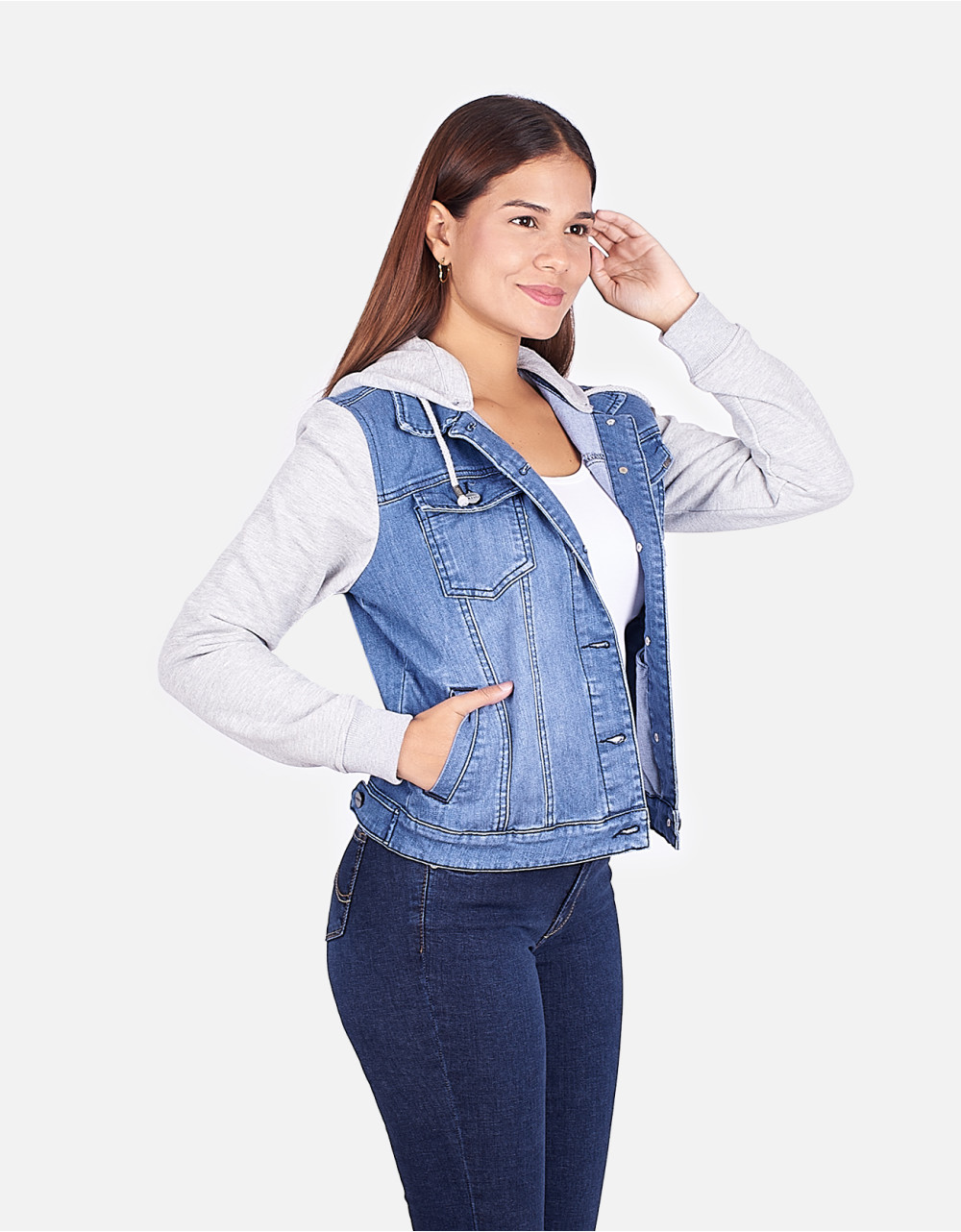 Casaca regular fit celeste