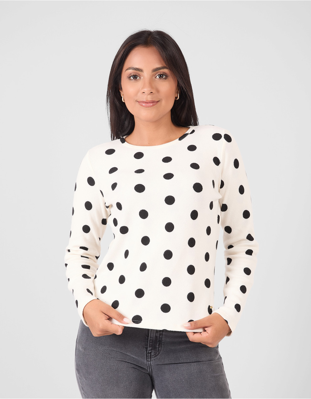 Chompas Regular Fit Manga Larga Mujer Dorita Hueso Lunares