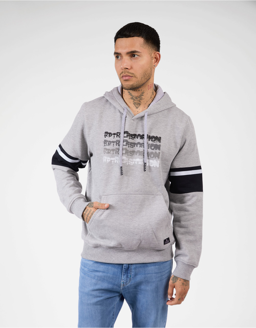 Polera regular fit gris
