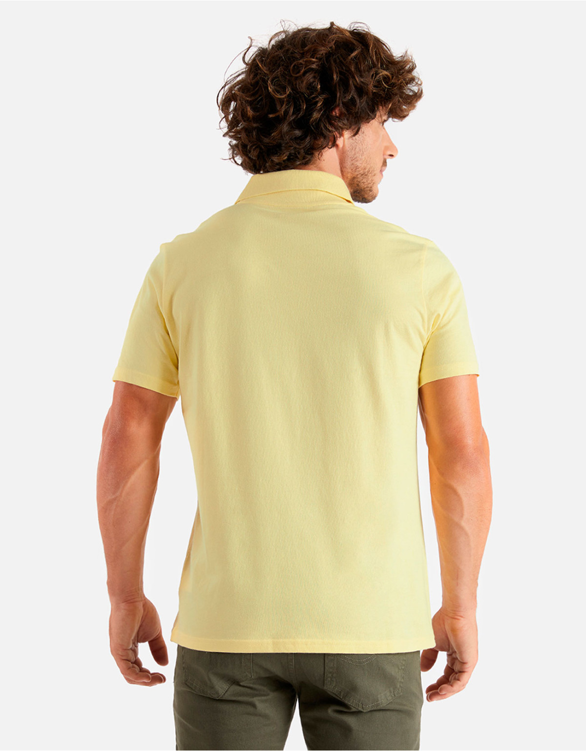 Polo regular fit cuello box amarillo
