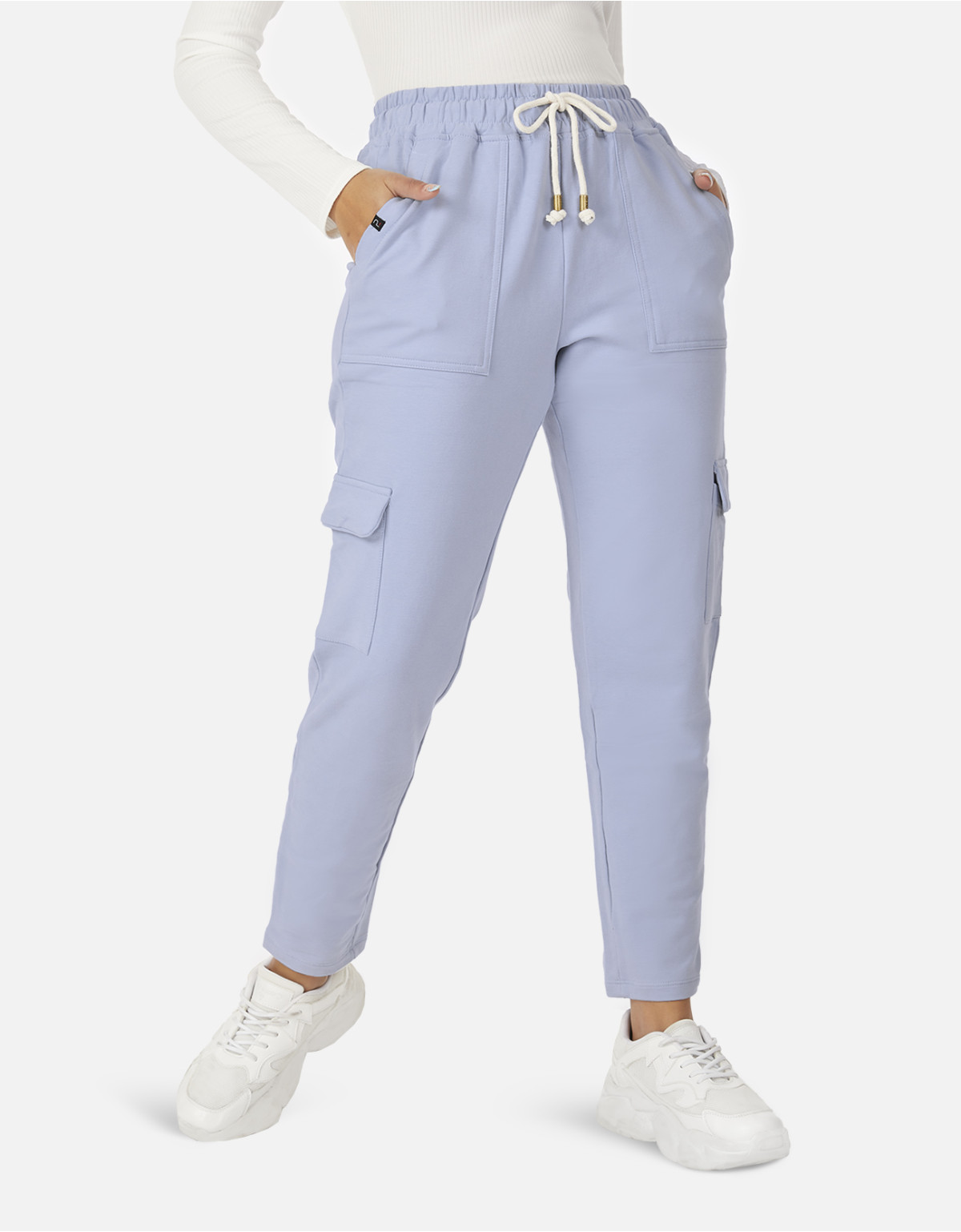 Buzo Alaina Celeste Regular Fit
