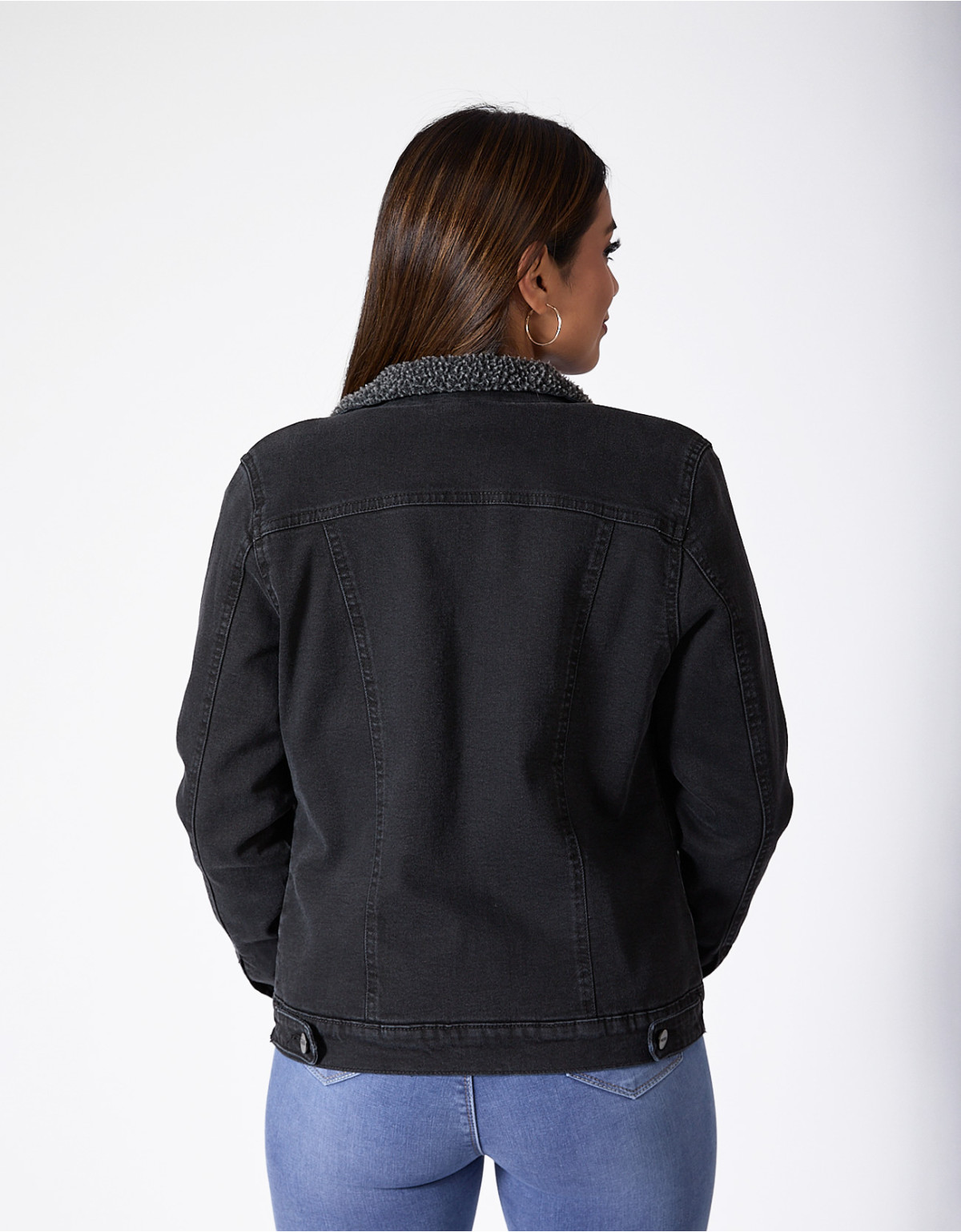 Casaca Tyana Regular Fit Stone Black