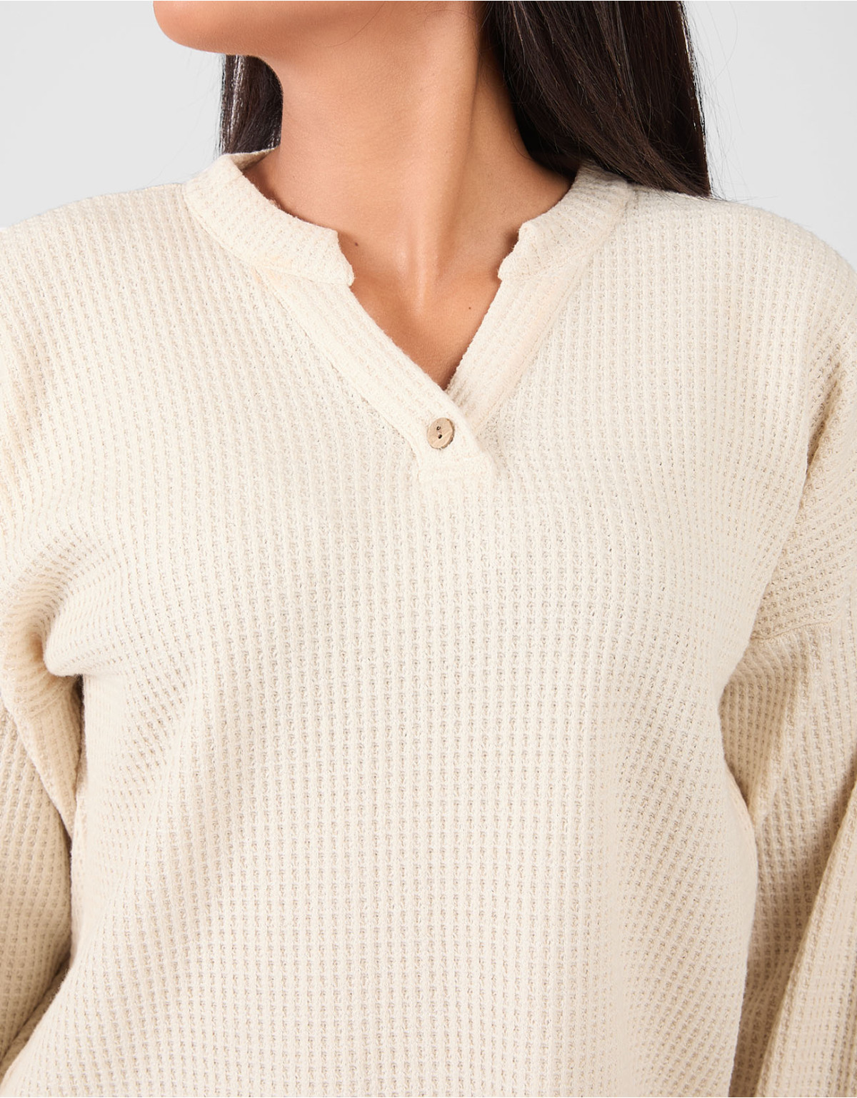 Poleras Regular Fit Manga Larga Mujer Milus Crema